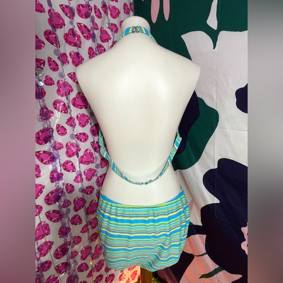 Vibrant vintage 90s era bikini top with high waisted swimsuit bottom. @(・●・) - Picture 3 of 5